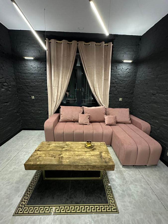 Darkhouse Versace Pink Łódź Extérieur photo